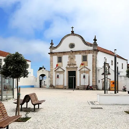 T1-terrace-sea View Назаре